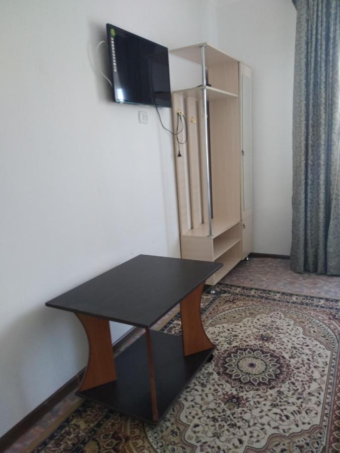 Guest House Arbat Чолпон-Ата Екстериор снимка